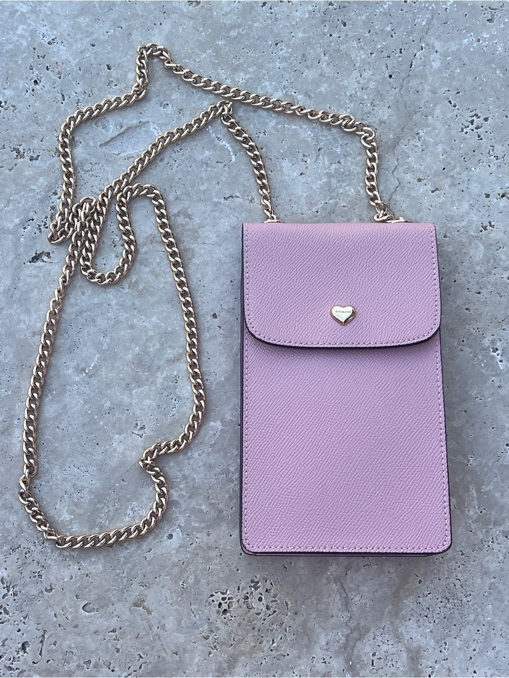 COACH Pink Crossbody Phone Bag with Gold Chain and Card Slots - Picture 2 of 13